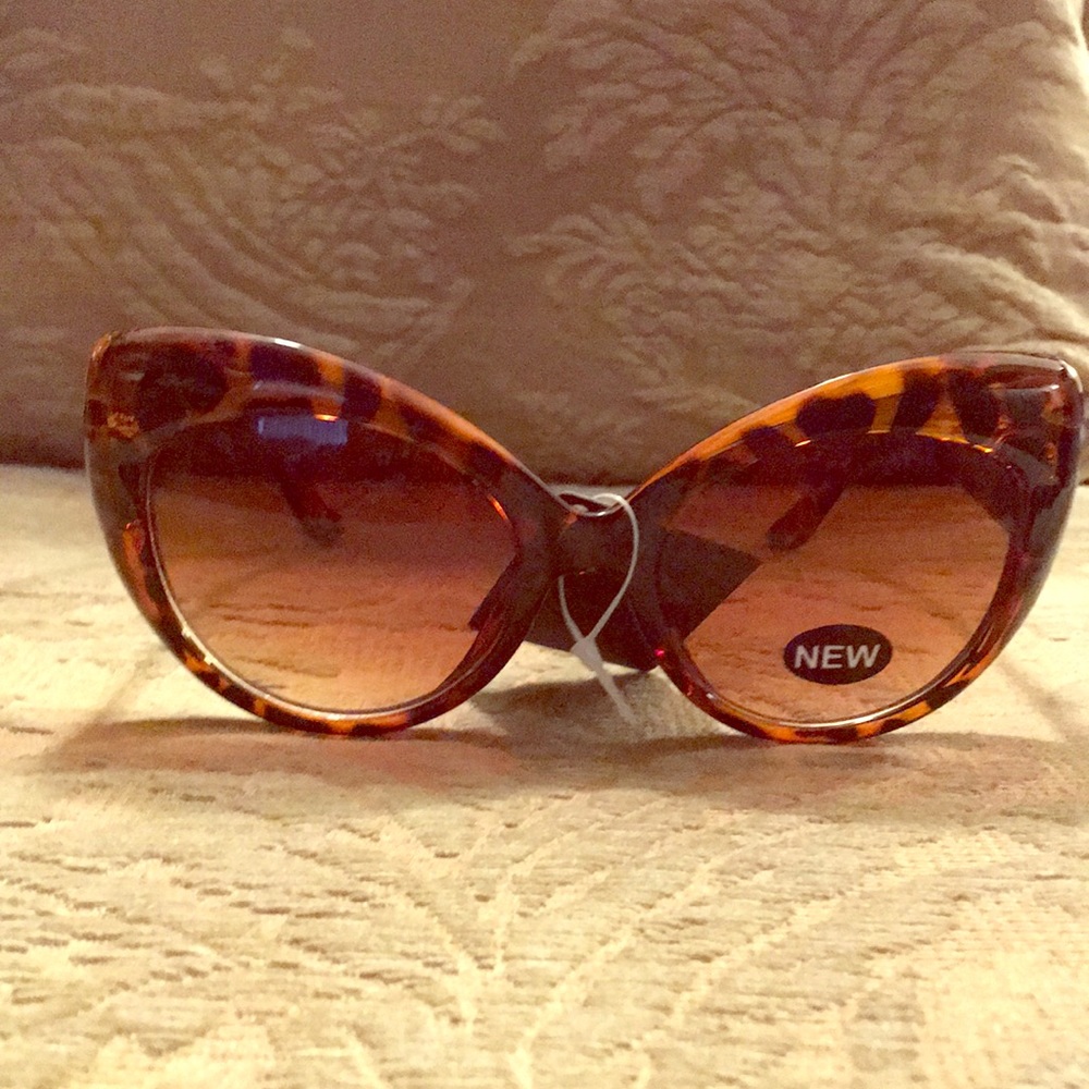 😎 Retro cat eye Sunglasses